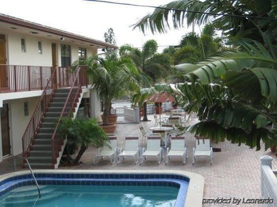 Surfsider Resort - A Timeshare Resort Помпано Бийч Екстериор снимка